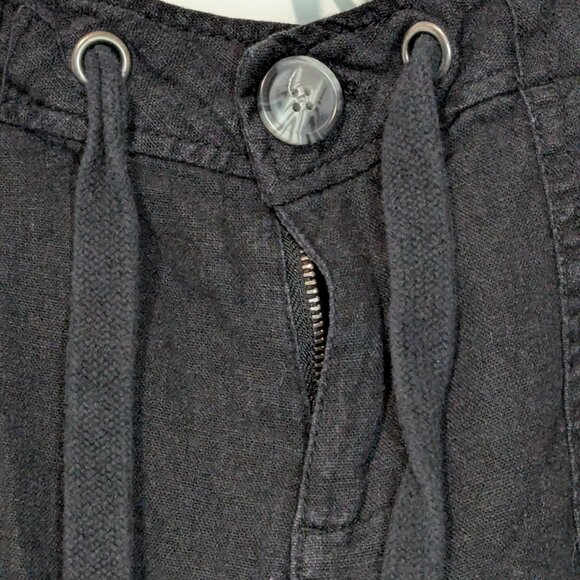 ✨ Bajee by Be Cool Black Capris (Size L, fits more like M) 🖤👖 - Picture 9 of 12